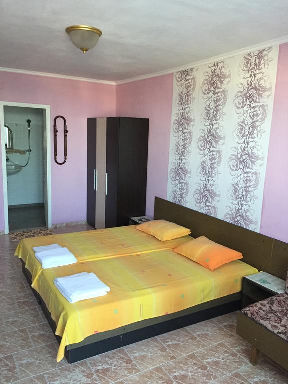 Yanis Guest House Sveti Vlas Rom bilde