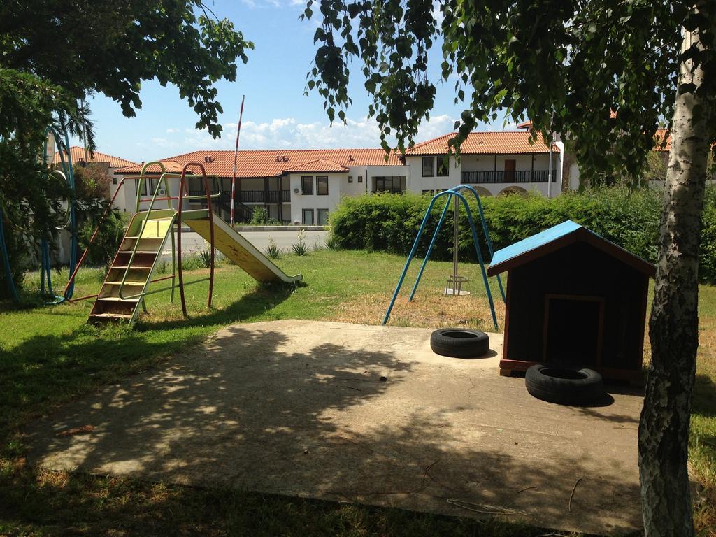 Yanis Guest House Sveti Vlas Eksteriør bilde
